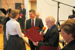 7) Nagrody dla najlepszych studentw i Akademicki Koncert Noworoczny
